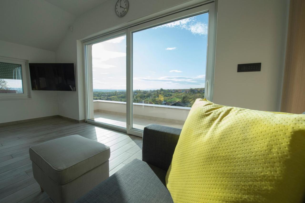 Apartman Grc Daire Dugo Selo Dış mekan fotoğraf