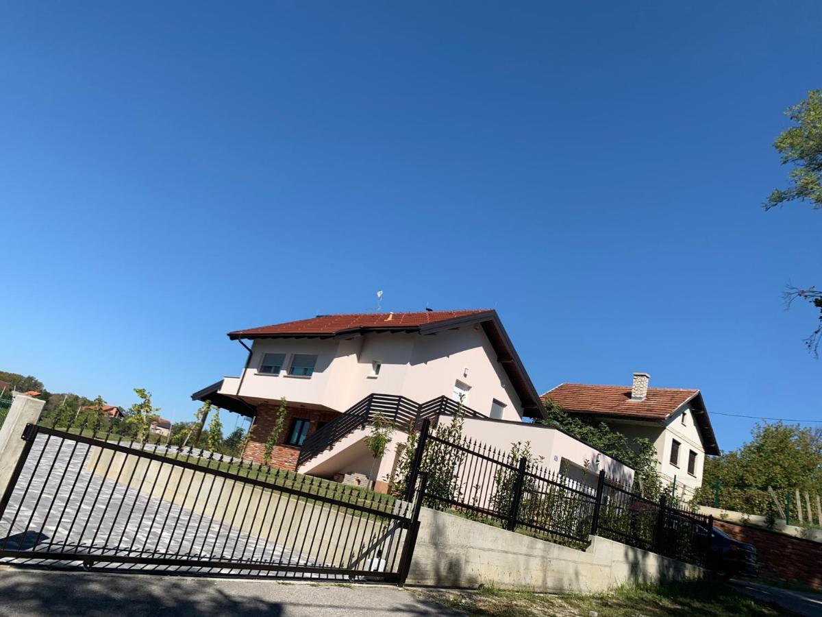Apartman Grc Daire Dugo Selo Dış mekan fotoğraf